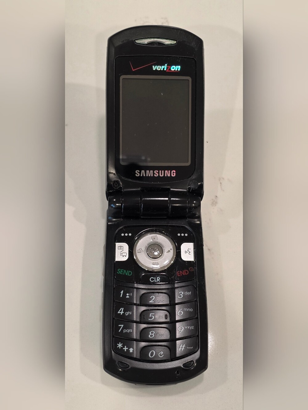 Vintage Samsung SCH-A930 Flip Phone